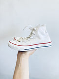 Converse Hight Top Sneakers (1.5 Kid)