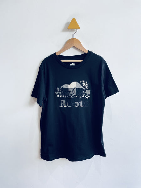 Roots Embroidered Buffalo Check Tee (Adult M)