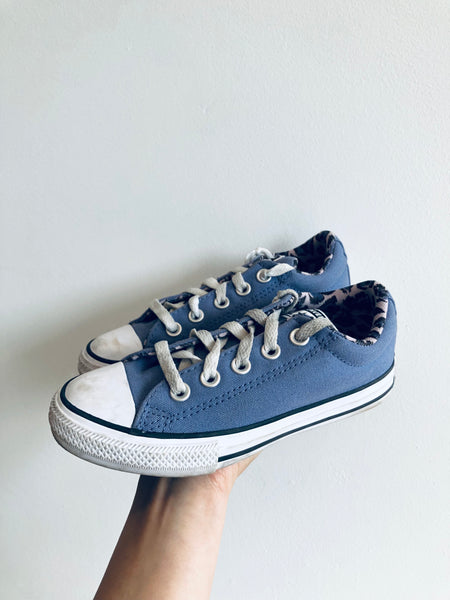 Converse Classic Sneakers (13)