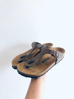 Birkenstock Classic Sandals (33 (2 Kid))